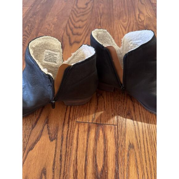 Lucky Brand Banterr 2 Womens 8 Leather Bootie Faux Fur Lining Zip Indie Boho - Picture 13 of 15